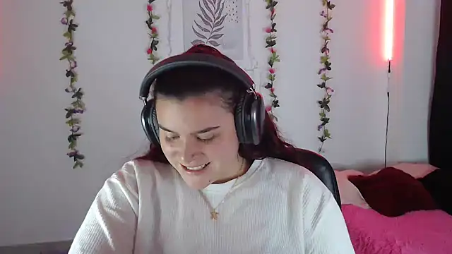 Nika 1  online show from February 13, 2025, 8:24 pm