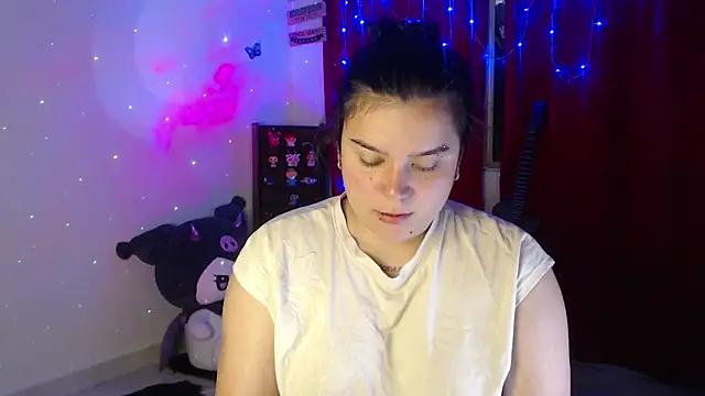 Nika 1  online show from November 7, 2025, 7:40 pm