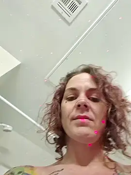 thatonespicychick online show from January 15, 2025, 7:23 pm