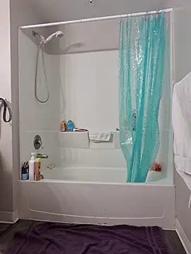 thatonespicychick online show from January 23, 2025, 6:56 pm