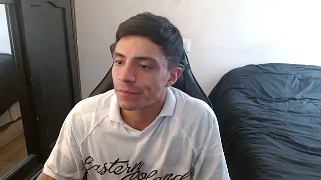 kv   xxx  online show from September 27, 2025, 7:20 pm