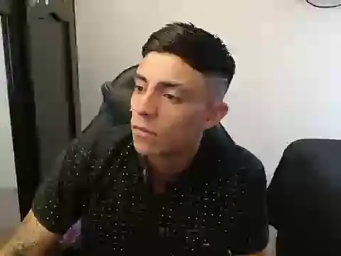 kv   xxx  online show from October 30, 2025, 4:37 pm