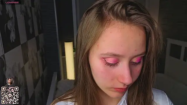 EthalBuffkin online show from November 7, 2025, 7:29 pm