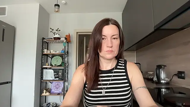 Snapshot of jainesummer chatting on September 15, 2025, 9:21 am jainesummer online show from September 15, 2025, 9:21 am