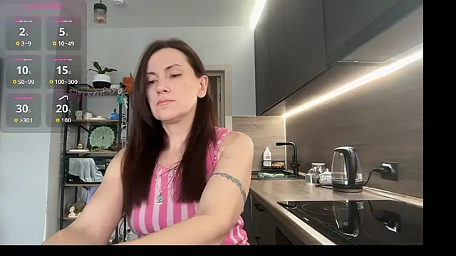 Snapshot of jainesummer chatting on November 26, 2025, 8:47 am jainesummer online show from November 26, 2025, 8:47 am