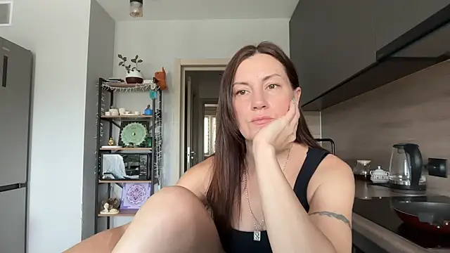 Snapshot of jainesummer chatting on September 12, 2025, 9:20 am jainesummer online show from September 12, 2025, 9:20 am