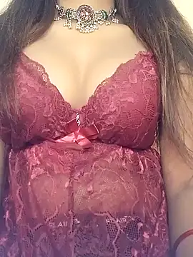 Esha Babyy online show from January 21, 2025, 1:43 pm