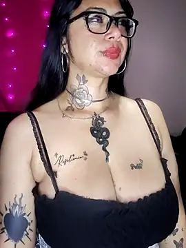 Saloome- online show from November 24, 2025, 10:43 pm