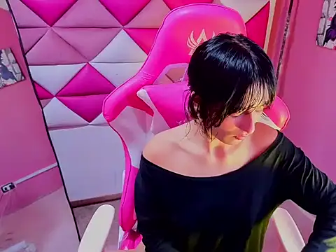 Snapshot of Danny_Face chatting on September 13, 2025, 1:22 pm Danny Face online show from September 13, 2025, 1:22 pm