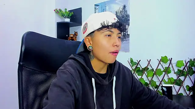 Im Mathias online show from November 8, 2025, 4:16 am