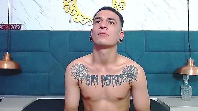 Snapshot of salome_daniel chatting on March 8, 2025, 10:56 pm salome daniel online show from March 8, 2025, 10:56 pm