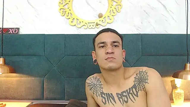 Snapshot of salome_daniel chatting on September 22, 2025, 7:31 pm salome daniel online show from September 22, 2025, 7:31 pm