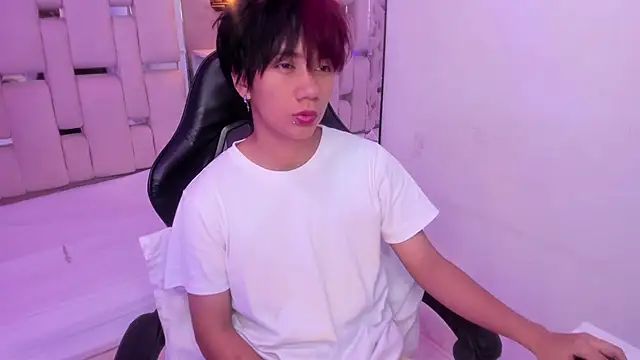 Eriol  online show from September 23, 2025, 12:01 pm