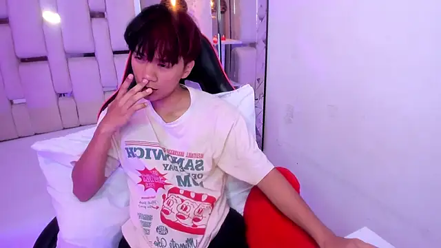 Eriol  online show from September 28, 2025, 12:01 pm