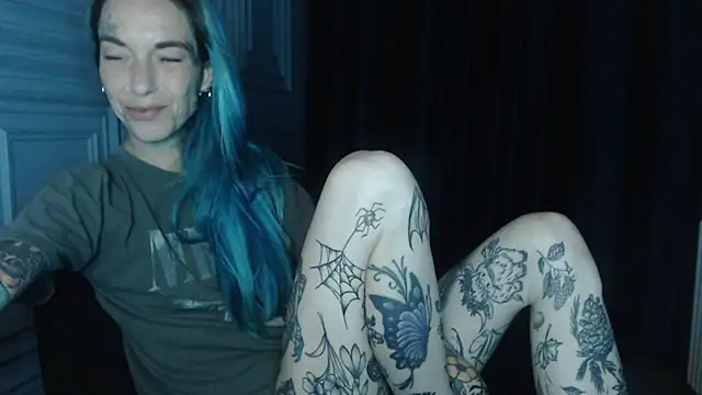 Snapshot of RavenryderUK chatting on May 27, 2026, 8:49 pm RavenryderUK online show from May 27, 2026, 8:49 pm