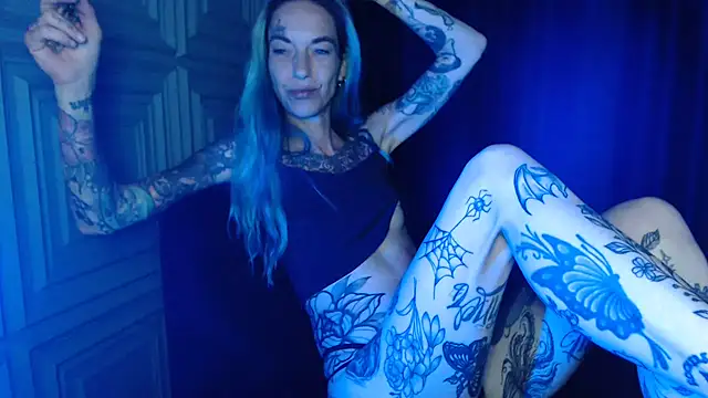 RavenryderUK online show from June 21, 2026, 9:20 pm