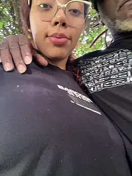 Snapshot of ray_long222 chatting on February 9, 2026, 2:59 pm ray long222 online show from February 9, 2026, 2:59 pm