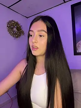 kanne mia online show from March 11, 2025, 10:42 pm