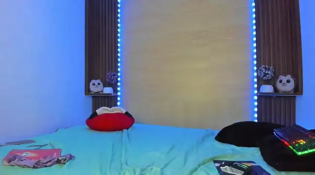 DandyWolf  online show from December 24, 2024, 5:27 am