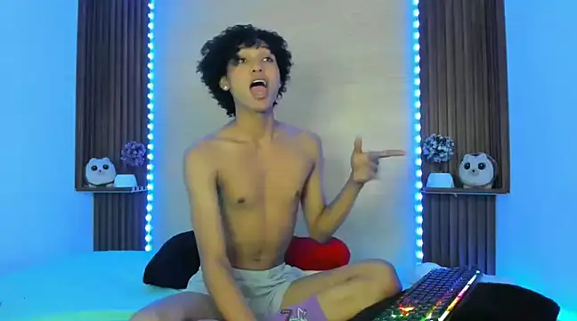 DandyWolf  online show from December 24, 2024, 1:59 am