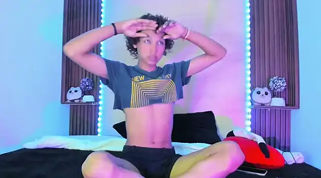 DandyWolf  online show from January 4, 2025, 12:37 am