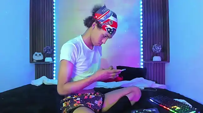 DandyWolf  online show from January 3, 2025, 3:38 am