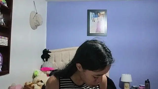 stephania t online show from July 11, 2026, 2:17 pm