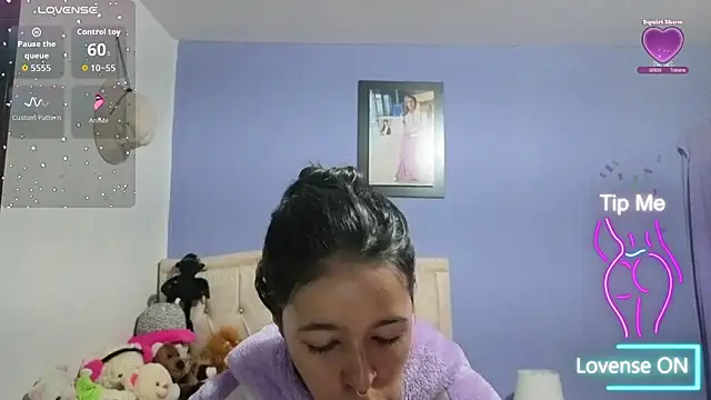 stephania t online show from July 21, 2026, 3:13 pm
