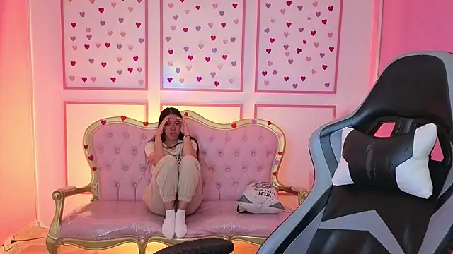 stephania t online show from September 13, 2025, 12:27 pm