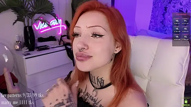 violetviolator online show from October 24, 2025, 4:22 am