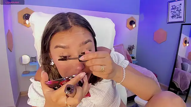 Snapshot of _Sophie__miller chatting on February 6, 2026, 3:41 pm Sophie miller online show from February 6, 2026, 3:41 pm