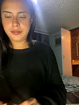 Effyvice13 online show from October 15, 2025, 6:22 am