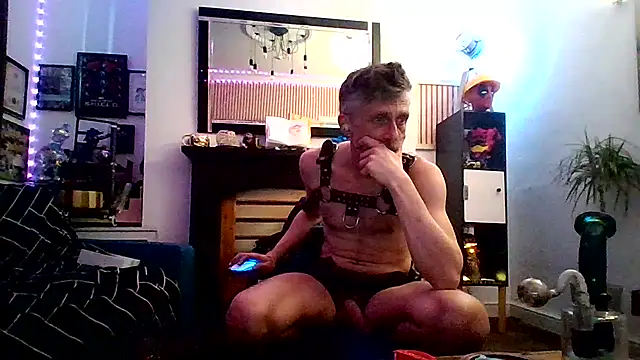 unclestefansdick online show from March 14, 2025, 1:35 pm