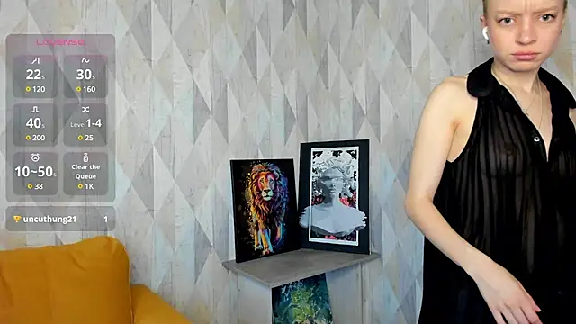 Michelle Blond online show from February 20, 2025, 10:27 am