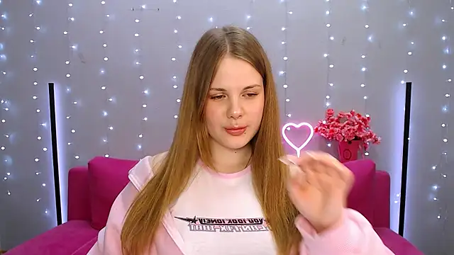 holy kitty online show from March 3, 2025, 1:17 am