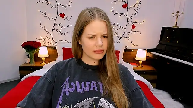 holy kitty online show from September 12, 2025, 9:20 am