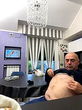 pantomax online show from October 20, 2025, 1:44 pm