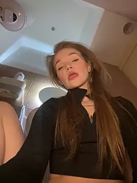 KitteCat online show from March 2, 2025, 12:36 pm