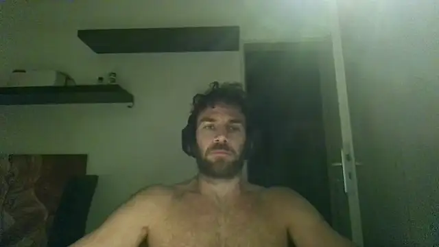 Snapshot of alpha-hunk chatting on October 4, 2025, 6:53 pm alpha-hunk online show from October 4, 2025, 6:53 pm