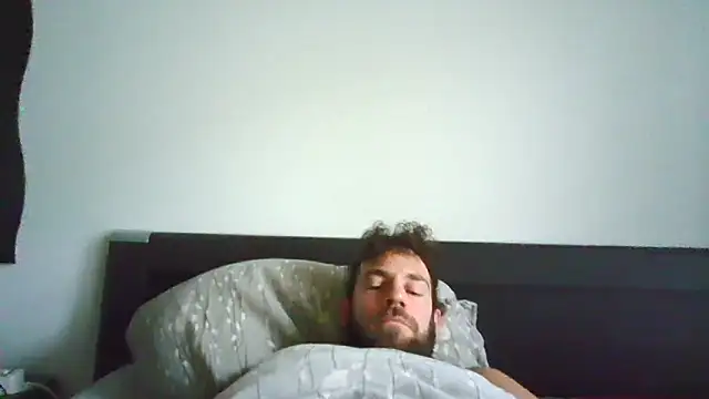 Snapshot of alpha-hunk chatting on October 22, 2025, 8:14 am alpha-hunk online show from October 22, 2025, 8:14 am