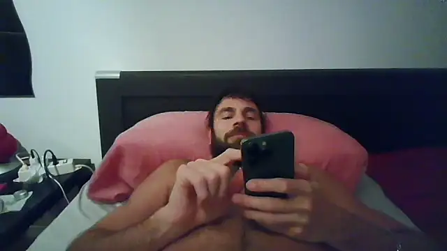 Snapshot of alpha-hunk chatting on October 29, 2025, 8:19 pm alpha-hunk online show from October 29, 2025, 8:19 pm