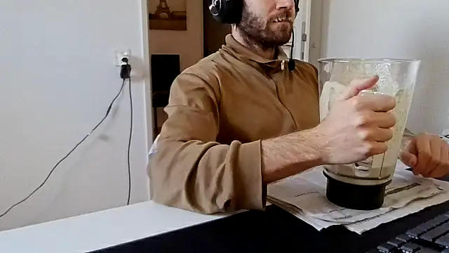 alpha-hunk online show from January 7, 2026, 11:15 am