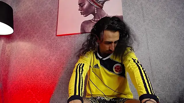 Sr Magnus  online show from March 10, 2025, 10:07 am