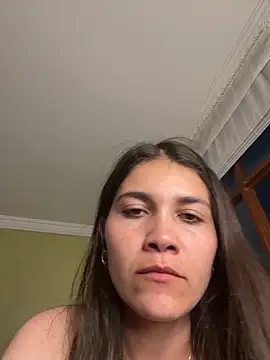 aurora divine online show from September 24, 2025, 10:59 pm