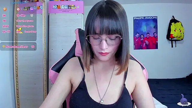 Lucyy-hess online show from October 1, 2025, 8:24 pm