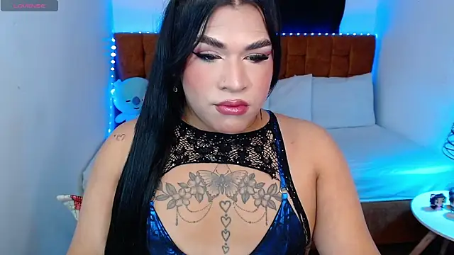 Snapshot of alexiaaross chatting on May 3, 2026, 7:50 pm alexiaaross online show from May 3, 2026, 7:50 pm