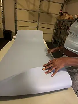 choclatepeaach online show from January 11, 2026, 3:24 am