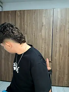 Snapshot of Lyam_ap chatting on September 23, 2025, 9:05 am Lyam ap online show from September 23, 2025, 9:05 am