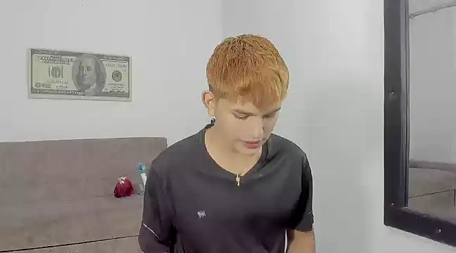 Snapshot of Lyam_ap chatting on December 4, 2024, 9:56 am Lyam ap online show from December 4, 2024, 9:56 am