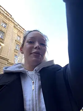 babydolll online show from September 25, 2025, 10:10 am